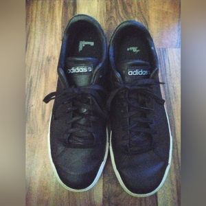 Men's Adidas Size 10.5